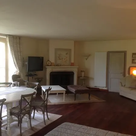 Maison D'hotes La Bastide Estratte